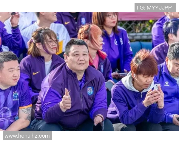 球星与粉丝互动集锦 球星与粉丝互动集锦